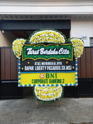 Papan Bunga Duka di Kadubeureum