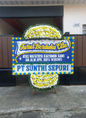 Papan Bunga Duka di Kadubeureum